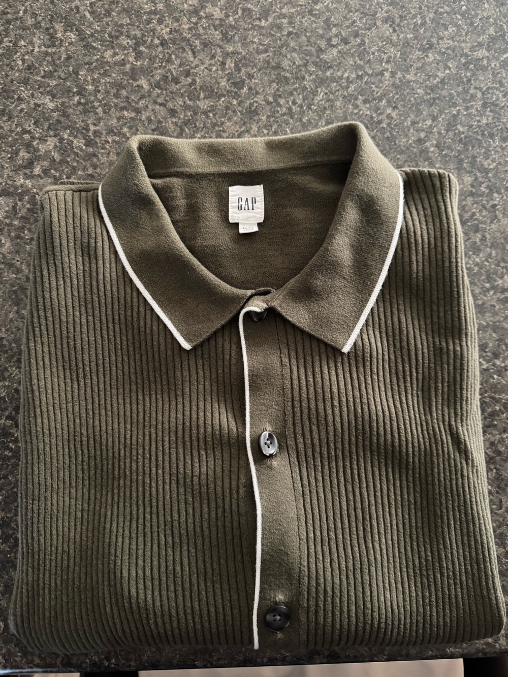 Green Ribbed GAP Button Down